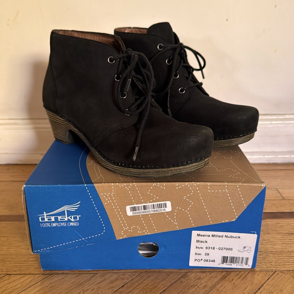 Dansko “Meena” size 39 VGUC